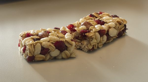 Bar Granola Fruit & Nut - 96 x 35 g - Nature Valley - Restaurant and Foodservice Ingredients - Canadian Distribution For Sale